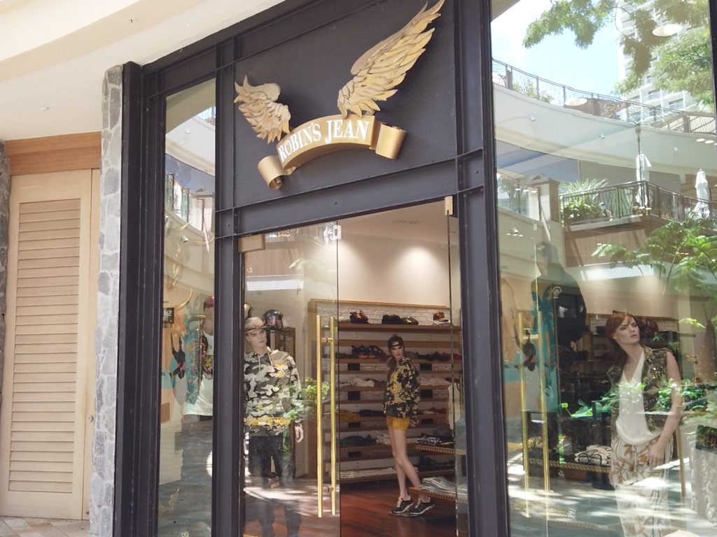 ハワイ、インターナショナルマーケットプレイスにあるエッジがききまくりのお店！Robin’s Jean （ロビンズジーン）